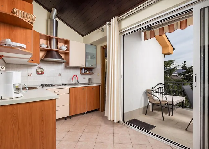 Camelia & Martina 3*